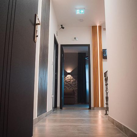 Apartments Jelovic Sinj Ngoại thất bức ảnh