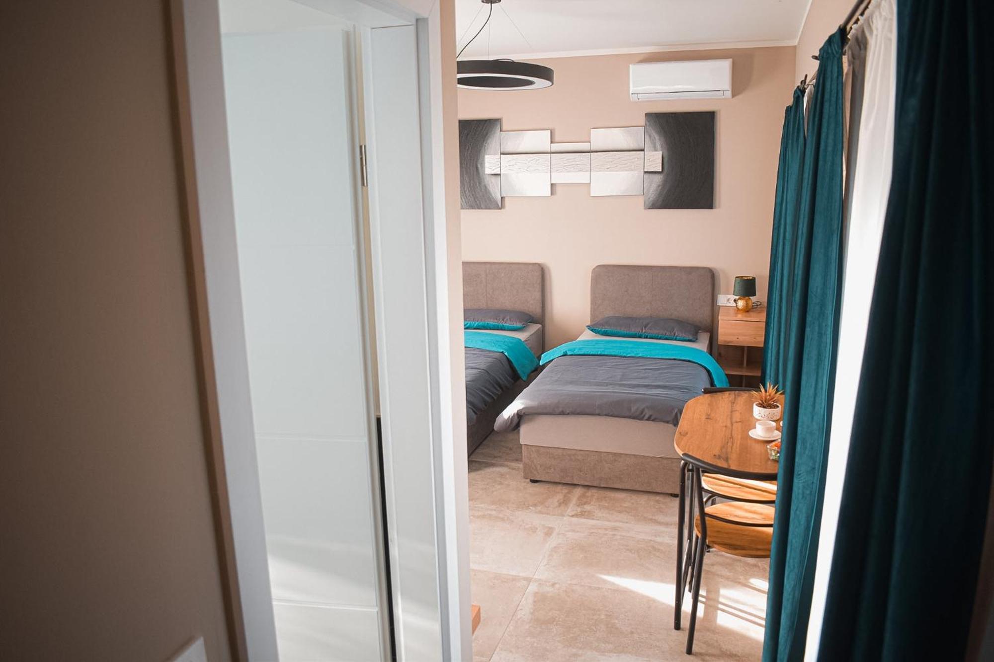 Apartments Jelovic Sinj Ngoại thất bức ảnh