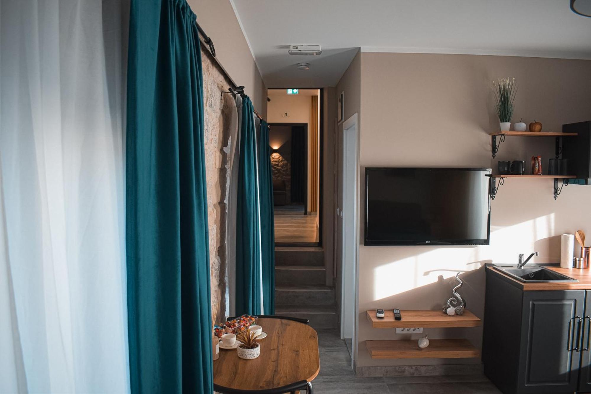 Apartments Jelovic Sinj Ngoại thất bức ảnh