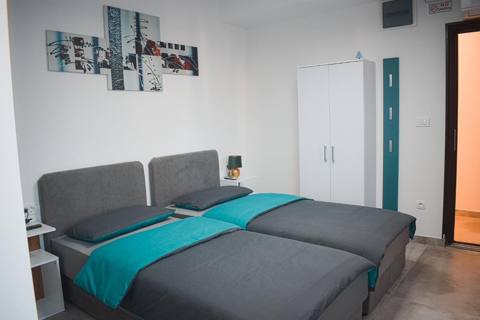 Apartments Jelovic Sinj Ngoại thất bức ảnh