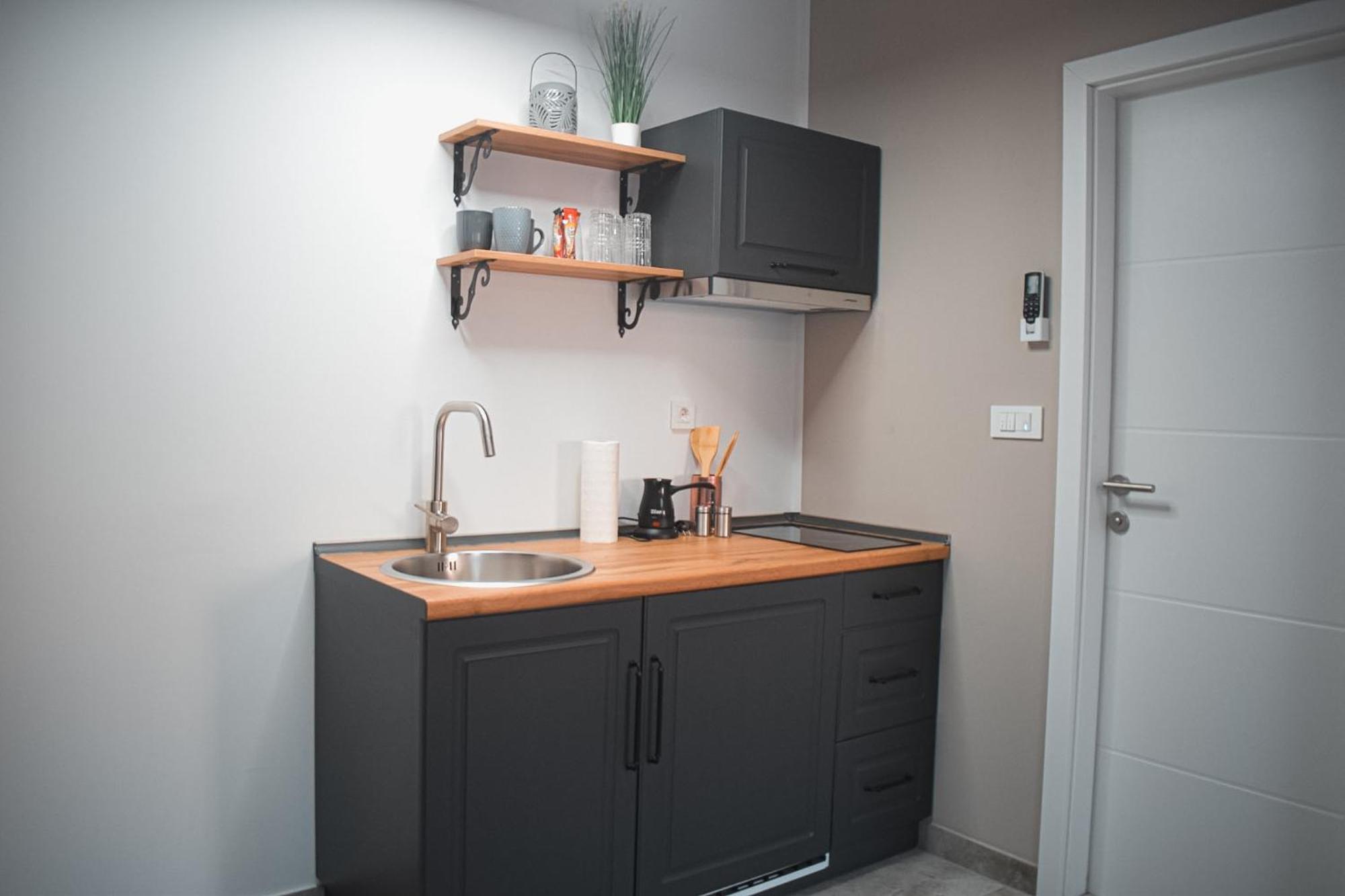 Apartments Jelovic Sinj Ngoại thất bức ảnh